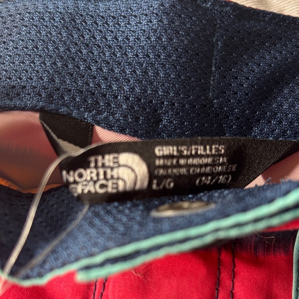 The North Face flashdry Striped Shorts - Picture 3 of 7